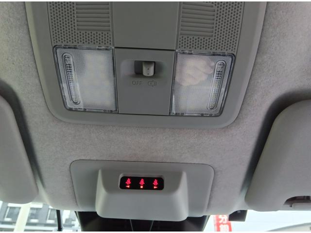 ライズ Ｚ　ＬＥＤヘッドライト　純正アルミホイール　ナビ地デジＴＶ　バックカメラ　Ｂｌｕｅｔｏｏｔｈ　スマートキー　プッシュスターター　シートヒーター　衝突軽減ブレーキ　レーンアシスト　オートマチックハイビーム（15枚目）