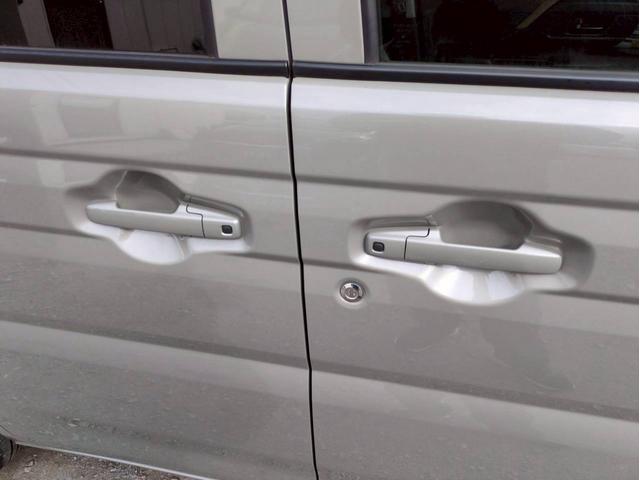 スペーシア ハイブリッドＸ　届出済未使用車　両側電動スライドドア　セーフティプラスパッケージ　全方位モニター付メモリーナビゲーション地デジＴＶ　スズキコネクト対応通信機装着車　デュアルセンサーブレーキサポートＩＩ（27枚目）