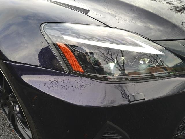 ＩＳ ＩＳ２５０Ｃ　バージョンＬ　検９年７月／現行後期スピンドルグリル仕様／革調シートカバー／三眼ヘッドライト／ブラック１９インチ新品タイヤ／オープニングモーション＆シーケンシャルウインカー／フルセグＴＶ／スマートキー２本／ＥＴＣ（10枚目）