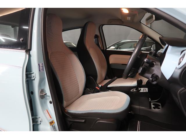 トゥインゴ インテンス　当店買取車　純正ＣＤオーディオ　バックソナー　ＥＴＣ　クルーズコントロール　ＥＣＯモード　フロント＆リアフォグランプ　アイドリングストップ　純正１５インチアルミホイール　オートエアコン　取説＆保証書（12枚目）