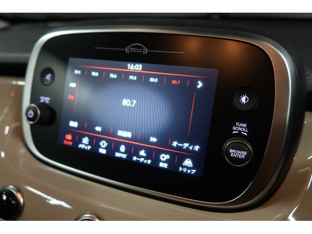 ５００Ｘ クロス　ａｐｐｌｅｃａｒｐａｙ対応ディスプレイオーディオ　バックカメラ　クリアランスソナー　ドライブレコーダー　ブラインドスポットモニター　パドルシフト　クルーズコントロール　シートヒーター　パワーシート（4枚目）