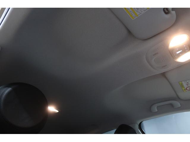５００Ｘ クロス　ａｐｐｌｅｃａｒｐａｙ対応ディスプレイオーディオ　バックカメラ　クリアランスソナー　ドライブレコーダー　ブラインドスポットモニター　パドルシフト　クルーズコントロール　シートヒーター　パワーシート（14枚目）