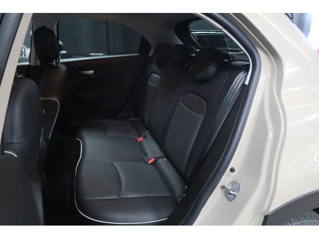 ５００Ｘ クロス　ａｐｐｌｅｃａｒｐａｙ対応ディスプレイオーディオ　バックカメラ　クリアランスソナー　ドライブレコーダー　ブラインドスポットモニター　パドルシフト　クルーズコントロール　シートヒーター　パワーシート（64枚目）