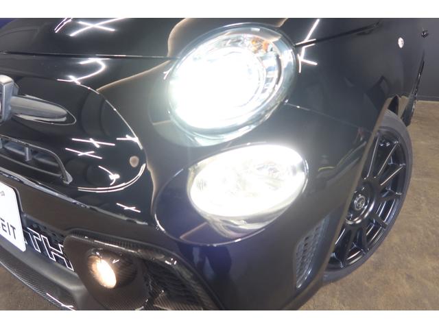 アバルト５９５ コンペティツィオーネ　７０周年記念車　左Ｈ　Ａｐｐｌｅｃａｒｐｌａｙ対応ディスプレイ　前後ドライブレコーダー　バックソナー　レコードモンツァマフラー　フロント＆リアフォグランプ　Ｂｌｕｅｔｏｏｔｈ接続対応＆ＵＳＢ接続ポート（10枚目）