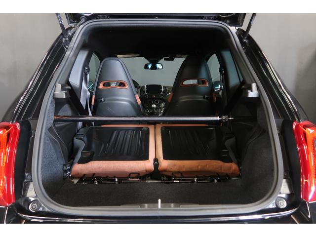 アバルト５９５ コンペティツィオーネ　７０周年記念車　左Ｈ　Ａｐｐｌｅｃａｒｐｌａｙ対応ディスプレイ　前後ドライブレコーダー　バックソナー　レコードモンツァマフラー　フロント＆リアフォグランプ　Ｂｌｕｅｔｏｏｔｈ接続対応＆ＵＳＢ接続ポート（16枚目）