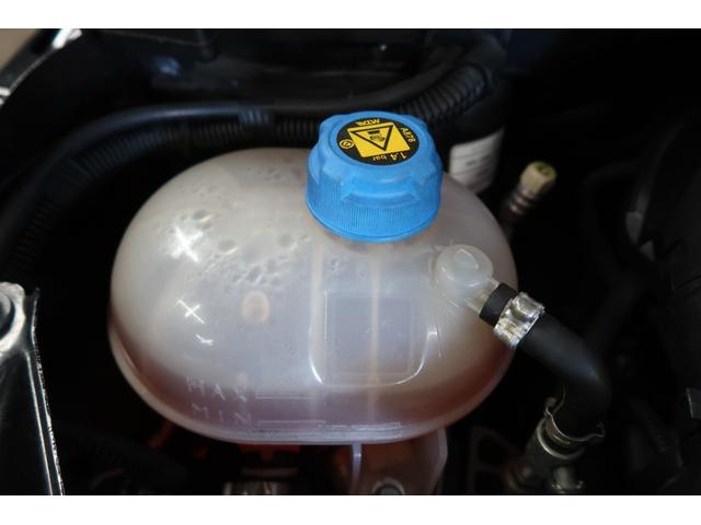 アバルト５９５ コンペティツィオーネ　７０周年記念車　左Ｈ　Ａｐｐｌｅｃａｒｐｌａｙ対応ディスプレイ　前後ドライブレコーダー　バックソナー　レコードモンツァマフラー　フロント＆リアフォグランプ　Ｂｌｕｅｔｏｏｔｈ接続対応＆ＵＳＢ接続ポート（33枚目）