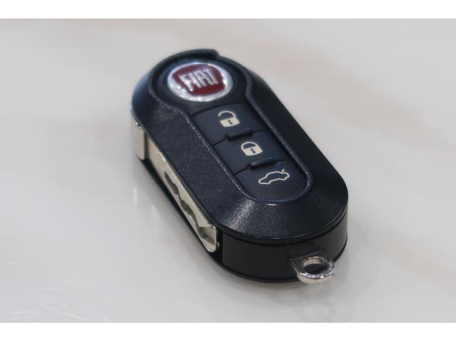 ５００ １．２　ポップ　ＳＤナビ＆フルセグ　バックカメラ　前後ドライブレコーダー　ＥＴＣ　アイドリングストップ　リアフォグラン　ＬＥＤディライト　Ｂｌｕｅｔｏｏｔｈ接続対応＆ＵＳＢ接続ポート　電動ミラー　イタリアンバッジ（9枚目）