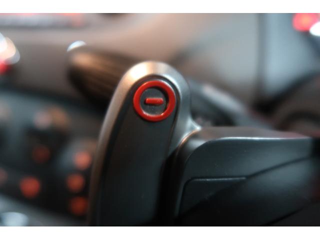 アバルト595 コンペティツィオーネ 当店買取車 純正CDオーディオ バックソナー ETC パドルシフト ブースターメーター 純正17インチアルミホイール フロント&リアフォグランプ Bluetooth接続対応 SPORTSモード 禁煙車(6枚目)