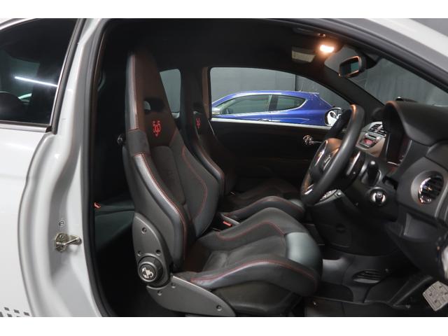 アバルト595 コンペティツィオーネ 当店買取車 純正CDオーディオ バックソナー ETC パドルシフト ブースターメーター 純正17インチアルミホイール フロント&リアフォグランプ Bluetooth接続対応 SPORTSモード 禁煙車(12枚目)