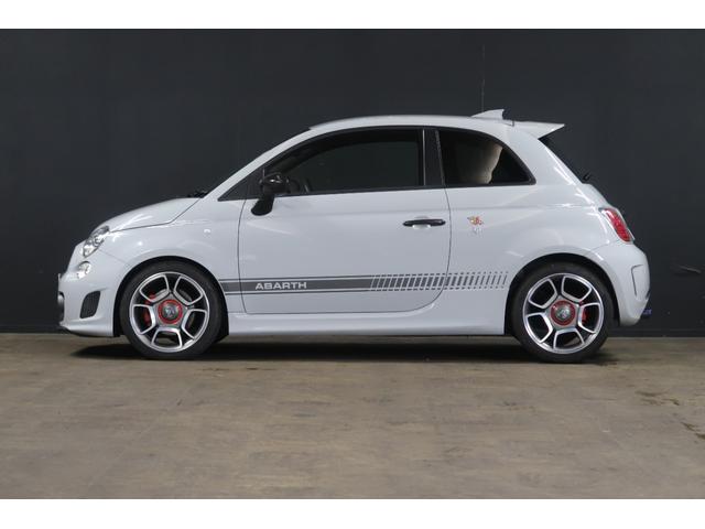 アバルト595 コンペティツィオーネ 当店買取車 純正CDオーディオ バックソナー ETC パドルシフト ブースターメーター 純正17インチアルミホイール フロント&リアフォグランプ Bluetooth接続対応 SPORTSモード 禁煙車(20枚目)