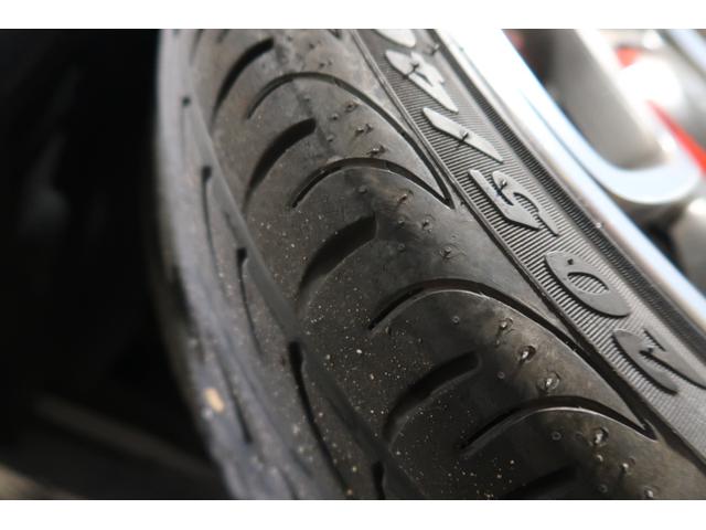 アバルト595 コンペティツィオーネ 当店買取車 純正CDオーディオ バックソナー ETC パドルシフト ブースターメーター 純正17インチアルミホイール フロント&リアフォグランプ Bluetooth接続対応 SPORTSモード 禁煙車(30枚目)