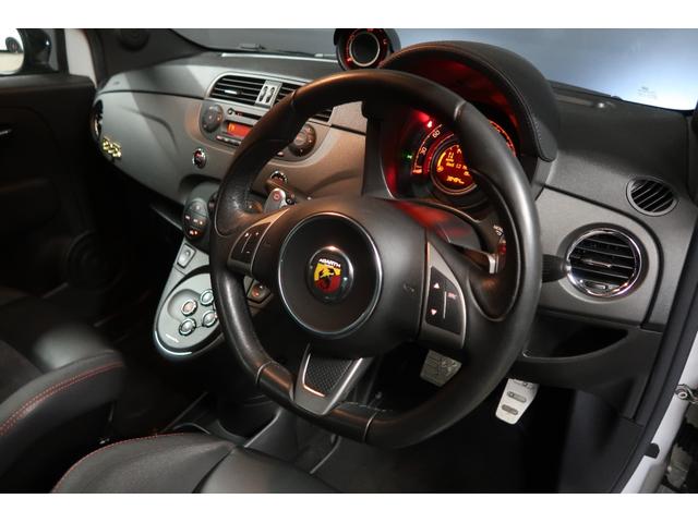 アバルト595 コンペティツィオーネ 当店買取車 純正CDオーディオ バックソナー ETC パドルシフト ブースターメーター 純正17インチアルミホイール フロント&リアフォグランプ Bluetooth接続対応 SPORTSモード 禁煙車(59枚目)