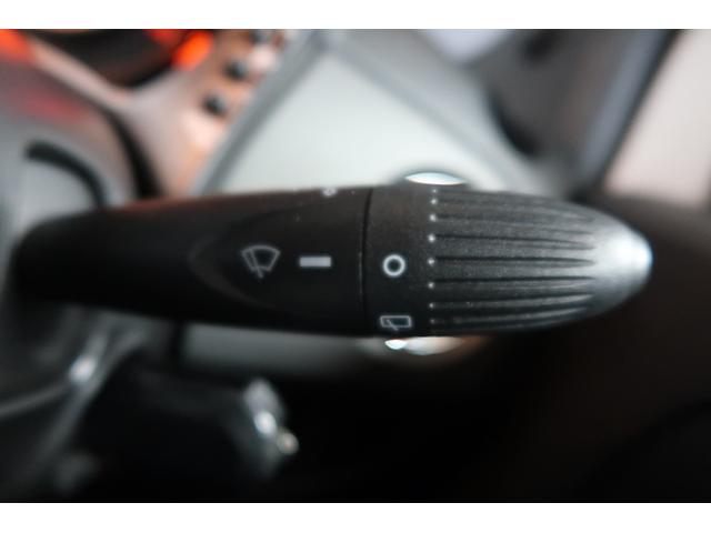 アバルト595 コンペティツィオーネ 当店買取車 純正CDオーディオ バックソナー ETC パドルシフト ブースターメーター 純正17インチアルミホイール フロント&リアフォグランプ Bluetooth接続対応 SPORTSモード 禁煙車(70枚目)