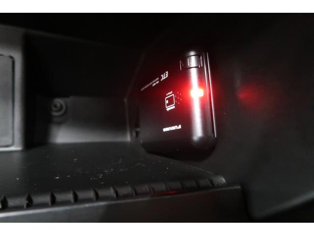 アバルト595 ツーリズモ 純正ディスプレイオーディオ 前後ドライブレコーダー ETC パドルシフト フロント&リアフォグランプ Bluetooth接続対応&USB接続ポート 純正17インチアルミホイール 取説&保証書 1年保証(6枚目)