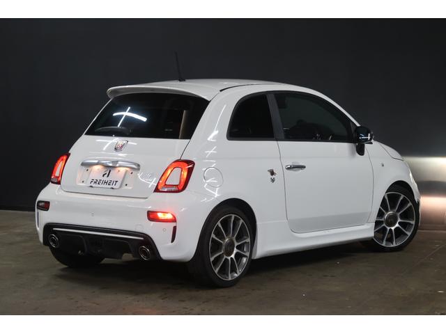 アバルト595 ツーリズモ 純正ディスプレイオーディオ 前後ドライブレコーダー ETC パドルシフト フロント&リアフォグランプ Bluetooth接続対応&USB接続ポート 純正17インチアルミホイール 取説&保証書 1年保証(23枚目)