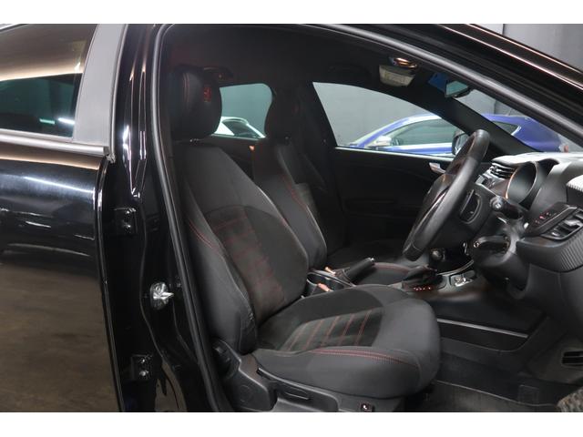 ジュリエッタ スーパーパックスポーツ SDナビ&フルセグ バックソナー ETC アイドリングストップ 純正18インチアルミホイール Bluetooth接続対応 クルーズコントロール フロント&リアフォグランプ パドルシフト シートヒーター(12枚目)