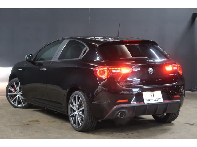 ジュリエッタ スーパーパックスポーツ SDナビ&フルセグ バックソナー ETC アイドリングストップ 純正18インチアルミホイール Bluetooth接続対応 クルーズコントロール フロント&リアフォグランプ パドルシフト シートヒーター(24枚目)