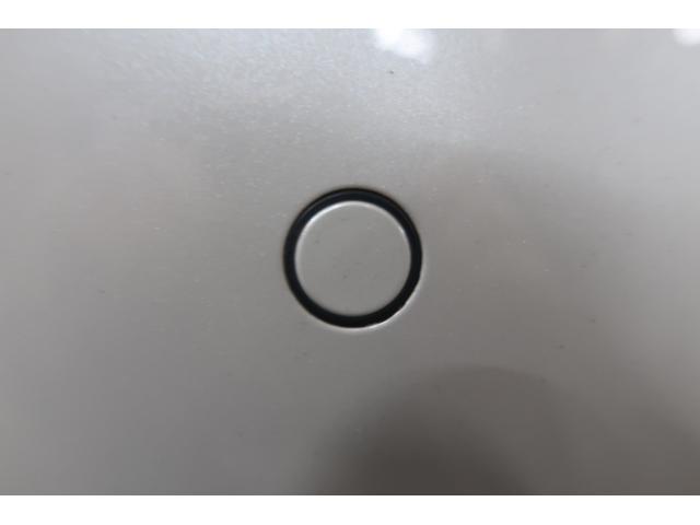 308 GT ブルーHDi 純正ディスプレイオーディオ バックカメラ 前後ドラレコ ETC ブラインドスポットモニター クリアランスソナー Bluetooth接続対応&USB接続ポート フロント&リアフォグ 純正18インチAW(8枚目)