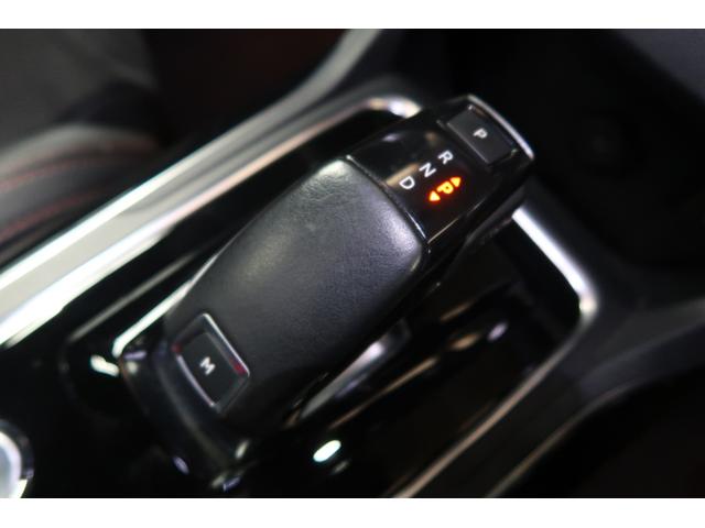 308 GT ブルーHDi 純正ディスプレイオーディオ バックカメラ 前後ドラレコ ETC ブラインドスポットモニター クリアランスソナー Bluetooth接続対応&USB接続ポート フロント&リアフォグ 純正18インチAW(79枚目)