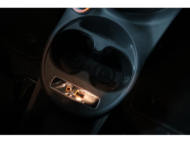 ５００ 　純正ディスプレイオーディオ　Ｂｌｕｅｔｏｏｔｈ接続対応＆ＵＳＢ接続ポート　アイドリングストップ　ＬＥＤヘッドライト　ＣＩＴＹモード　電動ミラー　リアフォグ　ＥＣＯモード　取説＆保証書　１年保証　禁煙車（62枚目）