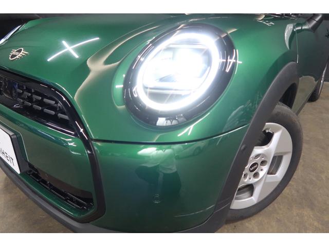 ＭＩＮＩ 　純正ディスプレイオーディオ　バックカメラ　シートヒーター　クルーズコントロール　Ｂｌｕｅｔｏｏｔｈ接続対応　バックソナー　純正１６インチＡＷ　ワイヤレス充電　ハーフレザーシート　ＬＥＤヘッドライト（10枚目）