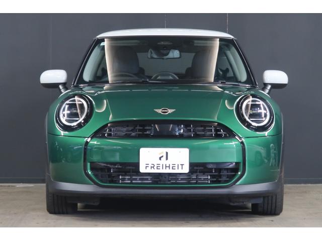 ＭＩＮＩ 　純正ディスプレイオーディオ　バックカメラ　シートヒーター　クルーズコントロール　Ｂｌｕｅｔｏｏｔｈ接続対応　バックソナー　純正１６インチＡＷ　ワイヤレス充電　ハーフレザーシート　ＬＥＤヘッドライト（17枚目）