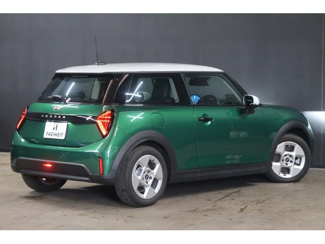 ＭＩＮＩ 　純正ディスプレイオーディオ　バックカメラ　シートヒーター　クルーズコントロール　Ｂｌｕｅｔｏｏｔｈ接続対応　バックソナー　純正１６インチＡＷ　ワイヤレス充電　ハーフレザーシート　ＬＥＤヘッドライト（23枚目）