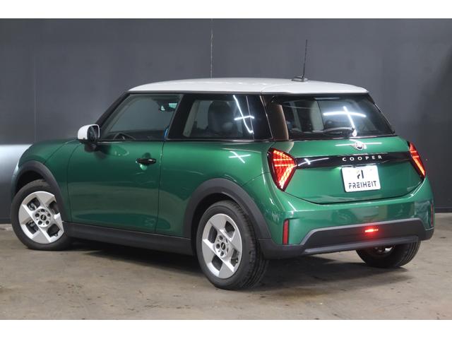 ＭＩＮＩ 　純正ディスプレイオーディオ　バックカメラ　シートヒーター　クルーズコントロール　Ｂｌｕｅｔｏｏｔｈ接続対応　バックソナー　純正１６インチＡＷ　ワイヤレス充電　ハーフレザーシート　ＬＥＤヘッドライト（24枚目）