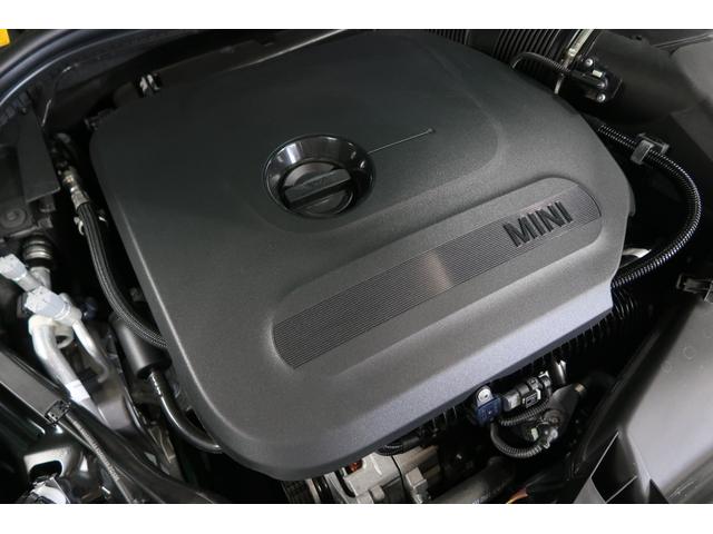 ＭＩＮＩ 　純正ディスプレイオーディオ　バックカメラ　シートヒーター　クルーズコントロール　Ｂｌｕｅｔｏｏｔｈ接続対応　バックソナー　純正１６インチＡＷ　ワイヤレス充電　ハーフレザーシート　ＬＥＤヘッドライト（33枚目）