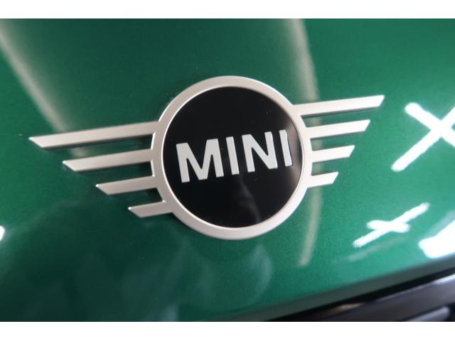 ＭＩＮＩ 　純正ディスプレイオーディオ　バックカメラ　シートヒーター　クルーズコントロール　Ｂｌｕｅｔｏｏｔｈ接続対応　バックソナー　純正１６インチＡＷ　ワイヤレス充電　ハーフレザーシート　ＬＥＤヘッドライト（48枚目）