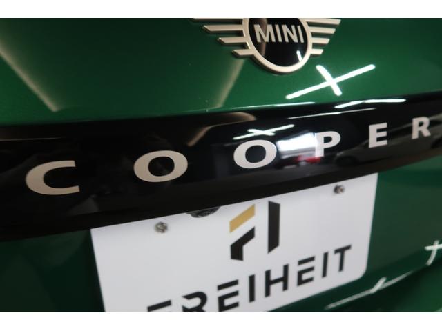 ＭＩＮＩ 　純正ディスプレイオーディオ　バックカメラ　シートヒーター　クルーズコントロール　Ｂｌｕｅｔｏｏｔｈ接続対応　バックソナー　純正１６インチＡＷ　ワイヤレス充電　ハーフレザーシート　ＬＥＤヘッドライト（50枚目）