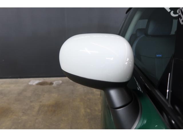 ＭＩＮＩ 　純正ディスプレイオーディオ　バックカメラ　シートヒーター　クルーズコントロール　Ｂｌｕｅｔｏｏｔｈ接続対応　バックソナー　純正１６インチＡＷ　ワイヤレス充電　ハーフレザーシート　ＬＥＤヘッドライト（51枚目）