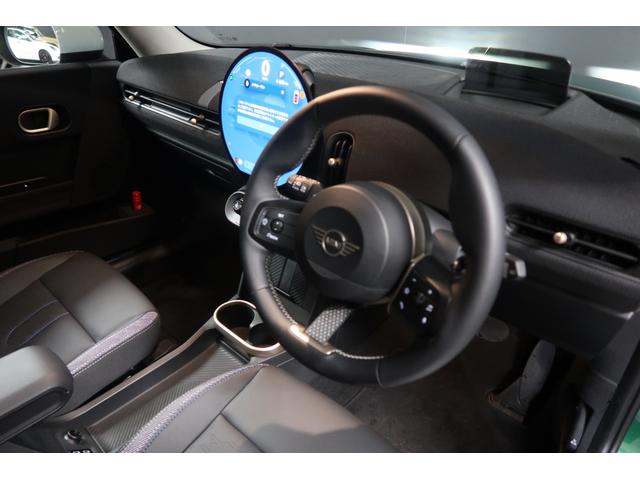 ＭＩＮＩ 　純正ディスプレイオーディオ　バックカメラ　シートヒーター　クルーズコントロール　Ｂｌｕｅｔｏｏｔｈ接続対応　バックソナー　純正１６インチＡＷ　ワイヤレス充電　ハーフレザーシート　ＬＥＤヘッドライト（56枚目）