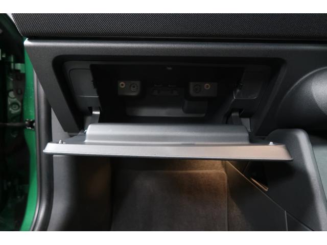 ＭＩＮＩ 　純正ディスプレイオーディオ　バックカメラ　シートヒーター　クルーズコントロール　Ｂｌｕｅｔｏｏｔｈ接続対応　バックソナー　純正１６インチＡＷ　ワイヤレス充電　ハーフレザーシート　ＬＥＤヘッドライト（71枚目）