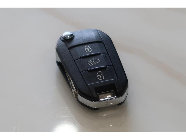 ２００８ ＧＴライン　純正ディスプレイオーディオ　バックカメラ　Ｂｌｕｅｔｏｏｔｈ接続対応＆ＵＳＢ接続ポート　フロント＆リアフォグランプ　ドラレコ　ＥＴＣ　純正１７インチアルミホイール　クルーズコントロール　取説＆保証書（9枚目）