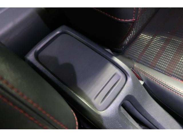 ２００８ ＧＴライン　純正ディスプレイオーディオ　バックカメラ　Ｂｌｕｅｔｏｏｔｈ接続対応＆ＵＳＢ接続ポート　フロント＆リアフォグランプ　ドラレコ　ＥＴＣ　純正１７インチアルミホイール　クルーズコントロール　取説＆保証書（69枚目）