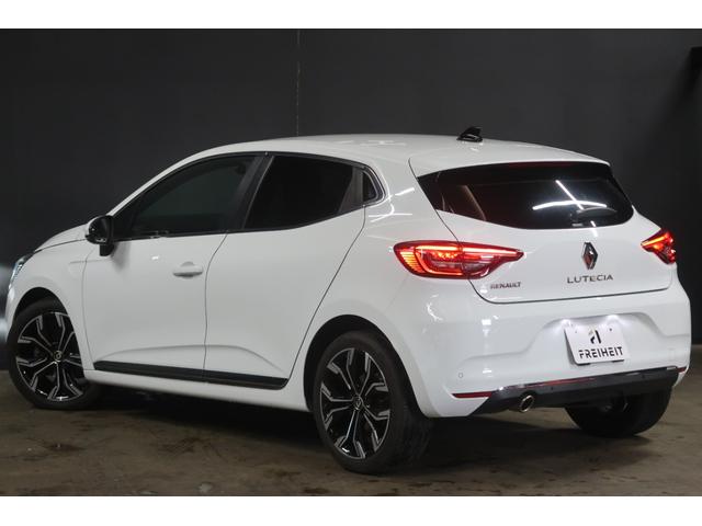 ルーテシア インテンス　純正ディスプレイ　バックカメラ　ＥＴＣ　クルーズコントロール　アイドリングストップ　ステアリングヒーター　　Ｂｌｕｅｔｏｏｔｈ接続対応＆ＵＳＢ接続ポート　クリアランスソナー　ブラインドスポットモニター（24枚目）