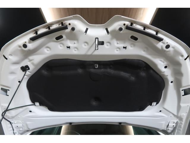 ルーテシア インテンス　純正ディスプレイ　バックカメラ　ＥＴＣ　クルーズコントロール　アイドリングストップ　ステアリングヒーター　　Ｂｌｕｅｔｏｏｔｈ接続対応＆ＵＳＢ接続ポート　クリアランスソナー　ブラインドスポットモニター（36枚目）