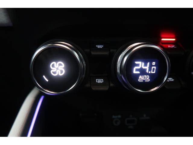 ルーテシア インテンス　純正ディスプレイ　バックカメラ　ＥＴＣ　クルーズコントロール　アイドリングストップ　ステアリングヒーター　　Ｂｌｕｅｔｏｏｔｈ接続対応＆ＵＳＢ接続ポート　クリアランスソナー　ブラインドスポットモニター（69枚目）