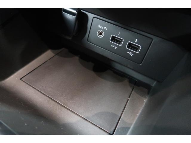 ルーテシア インテンス　純正ディスプレイ　バックカメラ　ＥＴＣ　クルーズコントロール　アイドリングストップ　ステアリングヒーター　　Ｂｌｕｅｔｏｏｔｈ接続対応＆ＵＳＢ接続ポート　クリアランスソナー　ブラインドスポットモニター（74枚目）