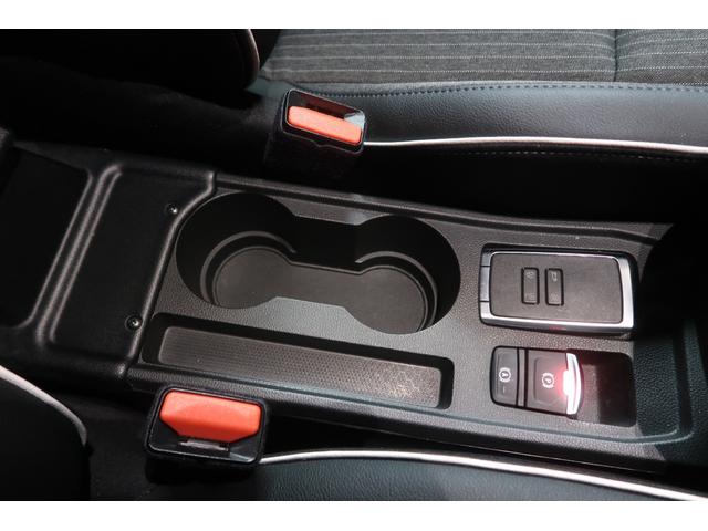 ルーテシア インテンス　純正ディスプレイ　バックカメラ　ＥＴＣ　クルーズコントロール　アイドリングストップ　ステアリングヒーター　　Ｂｌｕｅｔｏｏｔｈ接続対応＆ＵＳＢ接続ポート　クリアランスソナー　ブラインドスポットモニター（77枚目）