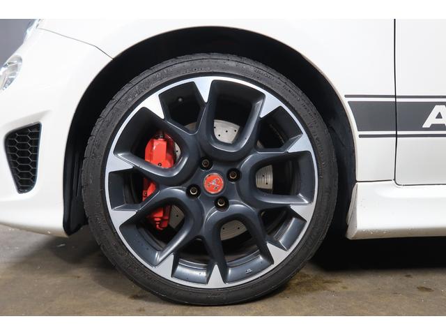 アバルト595 コンペティツィオーネ ワンオーナー 5速MT車 Applecarplay対応ディスプレイオーディオ バックソナー ETC フロント&リアフォグランプ Bluetooth接続対応&USB接続ポート 取説&保証書 一年保証付き(29枚目)