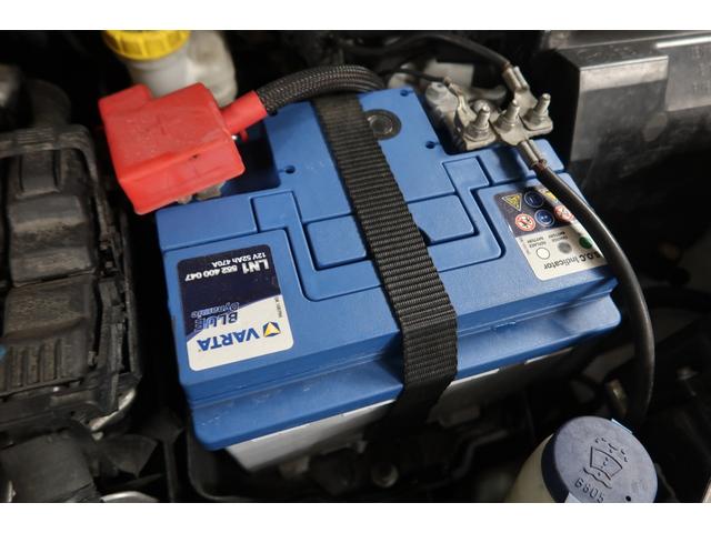 アバルト595 コンペティツィオーネ ワンオーナー 5速MT車 Applecarplay対応ディスプレイオーディオ バックソナー ETC フロント&リアフォグランプ Bluetooth接続対応&USB接続ポート 取説&保証書 一年保証付き(35枚目)