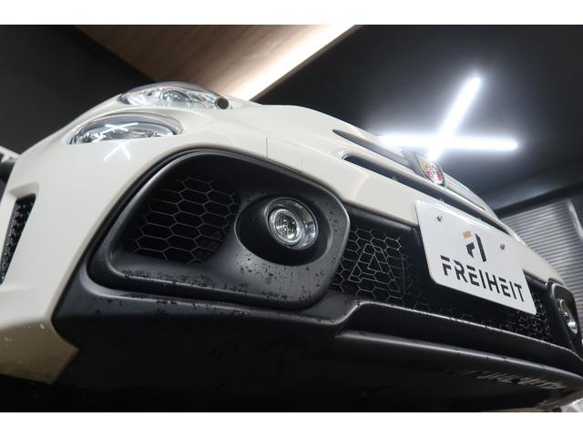 アバルト595 コンペティツィオーネ ワンオーナー 5速MT車 Applecarplay対応ディスプレイオーディオ バックソナー ETC フロント&リアフォグランプ Bluetooth接続対応&USB接続ポート 取説&保証書 一年保証付き(39枚目)