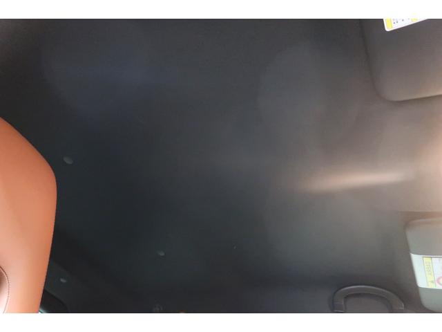 アバルト５９５ コンペティツィオーネ　ＳＤナビ＆フルセグ　バックカメラ　Ｂｌｕｅｔｏｏｔｈ接続対応＆ＵＳＢ接続ポート　パドルシフト　　ＨＩＤヘッドライト　フロント＆リアフォグ　ブースターメーター　純正１７インチアルミホイール　取説＆保証書（14枚目）