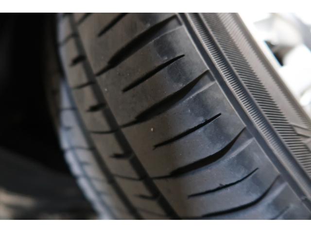 ５００ ツインエア　ラウンジ　ガラスルーフ　純正ディスプレイ　前後ドライブレコーダー　ＥＴＣ　フロント＆リアフォグランプ　Ｂｌｕｅｔｏｏｔｈ接続対応＆ＵＳＢ接続ポート　バックソナ　純正１５インチアルミホイール　取説＆保証書　禁煙車（30枚目）