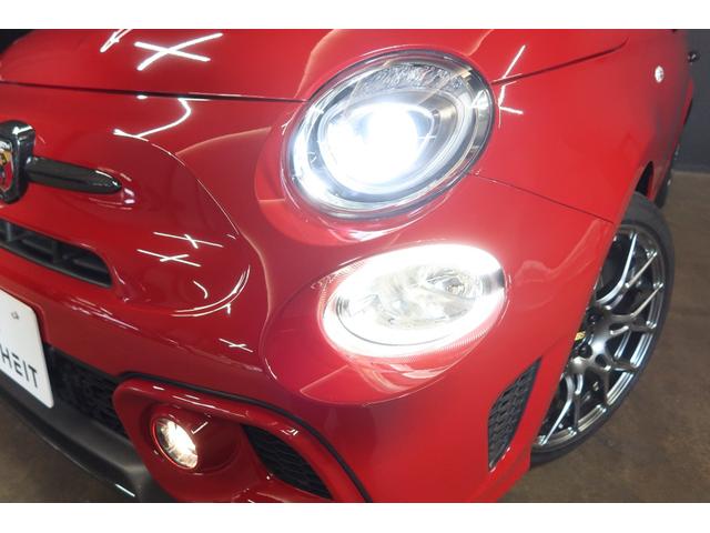 アバルト６９５ コンペティツィオーネ　ワンオーナー　左Ｈ　ＭＴ車　ａｐｐｌｅｃａｒｐａｙ対応ディスプレイオーディオ　ＥＴＣ　バックソナー　フロント＆リアフォグランプ　Ｂｌｕｅｔｏｏｔｈ接続対応＆ＵＳＢ接続ポート　取説＆保証書　１年保証付き（10枚目）