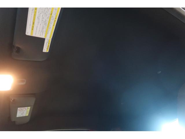 アバルト６９５ コンペティツィオーネ　ワンオーナー　左Ｈ　ＭＴ車　ａｐｐｌｅｃａｒｐａｙ対応ディスプレイオーディオ　ＥＴＣ　バックソナー　フロント＆リアフォグランプ　Ｂｌｕｅｔｏｏｔｈ接続対応＆ＵＳＢ接続ポート　取説＆保証書　１年保証付き（14枚目）