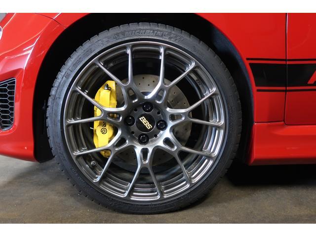 アバルト６９５ コンペティツィオーネ　ワンオーナー　左Ｈ　ＭＴ車　ａｐｐｌｅｃａｒｐａｙ対応ディスプレイオーディオ　ＥＴＣ　バックソナー　フロント＆リアフォグランプ　Ｂｌｕｅｔｏｏｔｈ接続対応＆ＵＳＢ接続ポート　取説＆保証書　１年保証付き（29枚目）