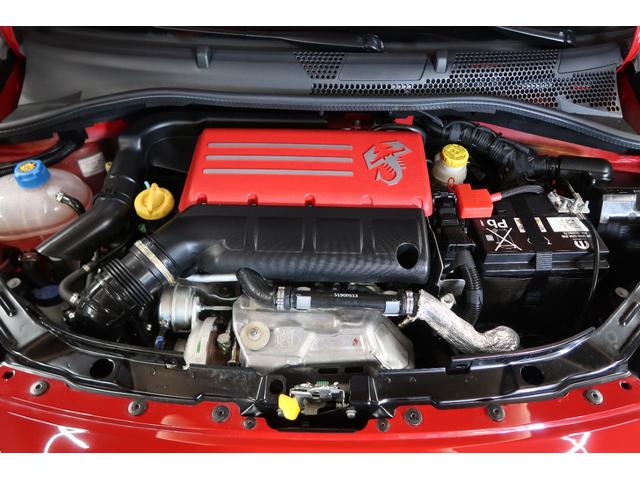 アバルト６９５ コンペティツィオーネ　ワンオーナー　左Ｈ　ＭＴ車　ａｐｐｌｅｃａｒｐａｙ対応ディスプレイオーディオ　ＥＴＣ　バックソナー　フロント＆リアフォグランプ　Ｂｌｕｅｔｏｏｔｈ接続対応＆ＵＳＢ接続ポート　取説＆保証書　１年保証付き（32枚目）